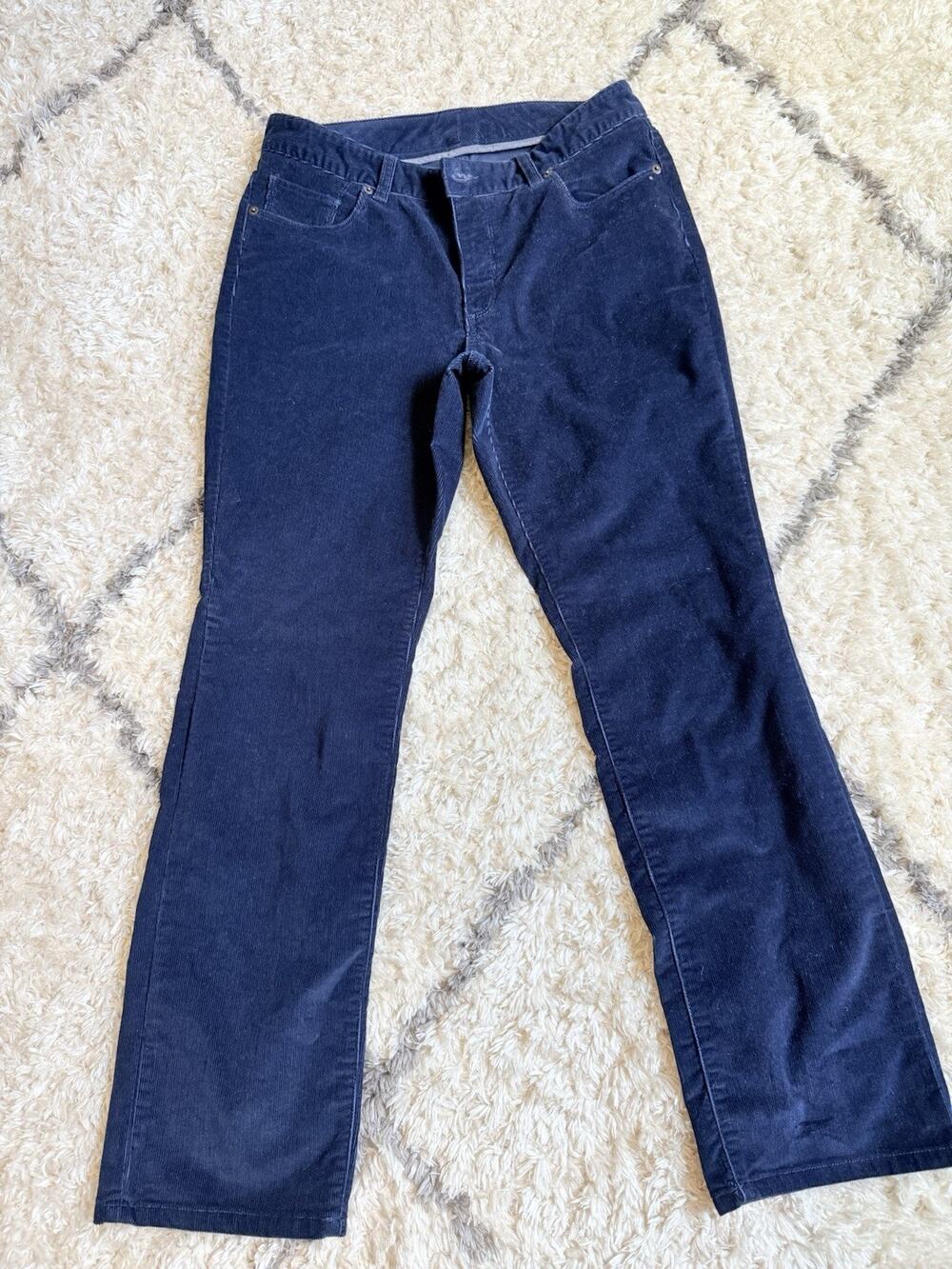 L.L.Bean favorite Blue Corduroy Pants Mid Rise Stretch size 8